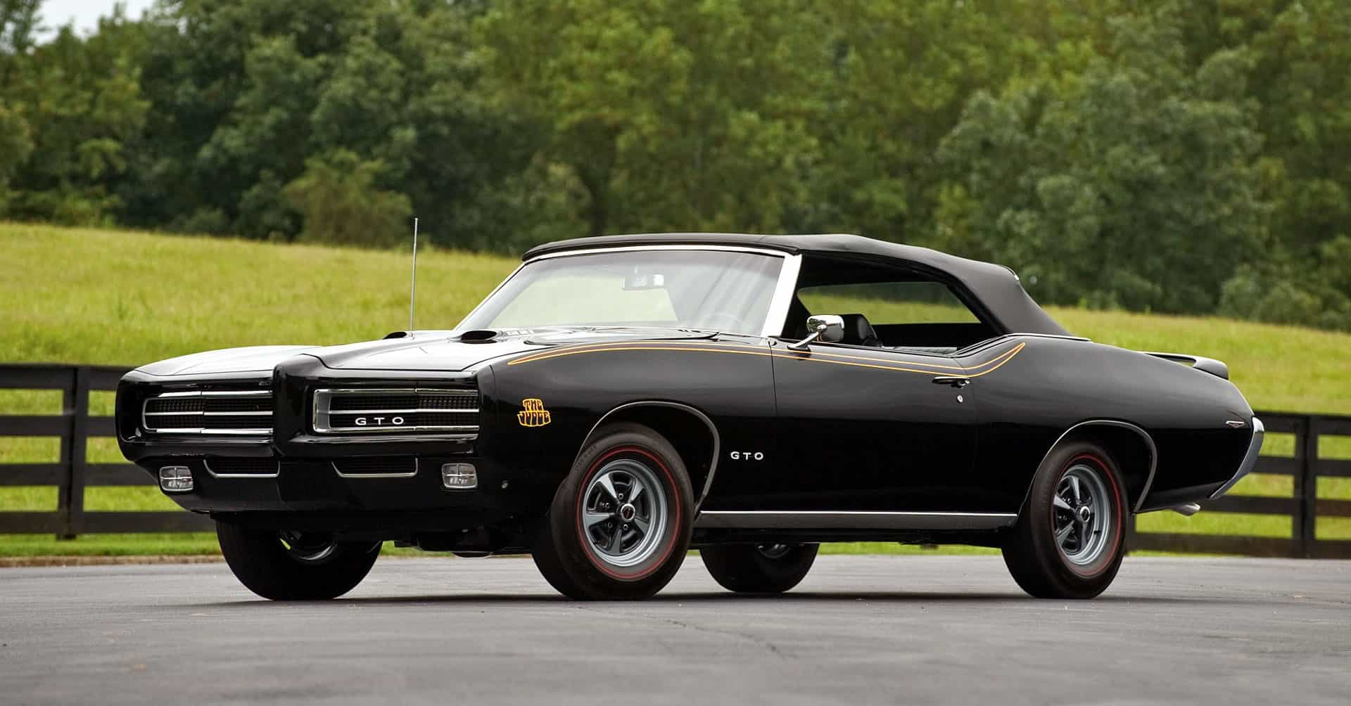 pontiac-paint-code-location